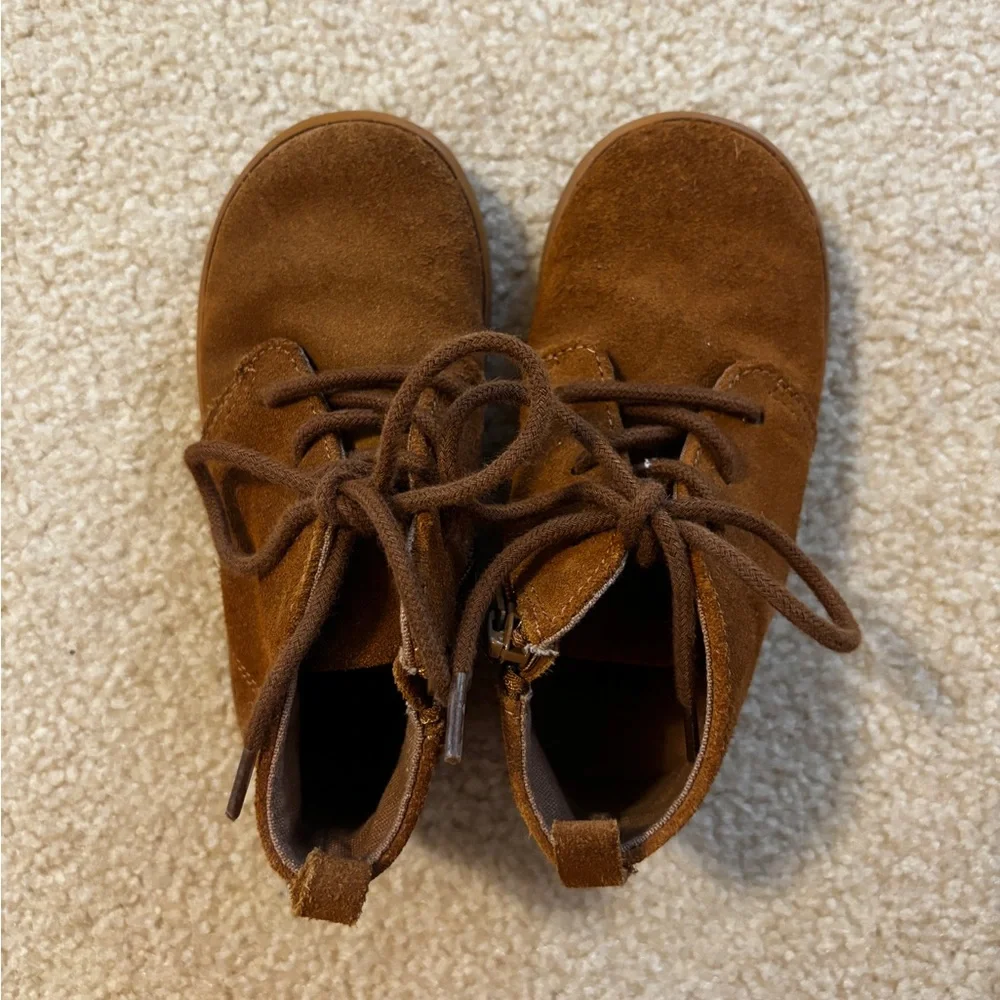 GAP Brown Suede Boots Size 8